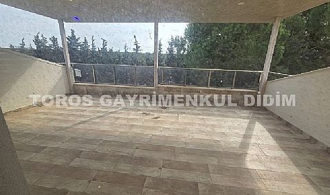 Didimde Denize 2 dk — Efeler Mahallesi’nde Site İçi 4+1 Bahçeli Villa 