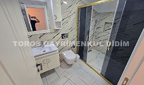 Didimde Denize 2 dk — Efeler Mahallesi’nde Site İçi 4+1 Bahçeli Villa 