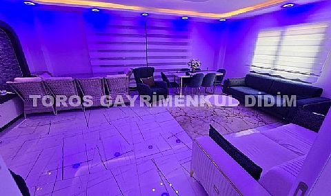 Didimde Denize 2 dk — Efeler Mahallesi’nde Site İçi 4+1 Bahçeli Villa 