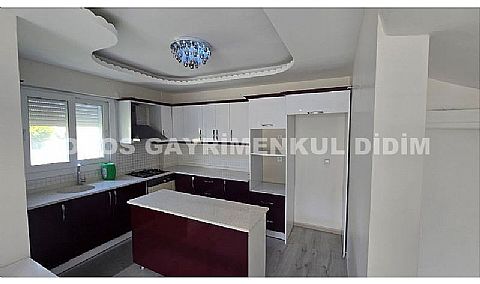 Didim'de Doğayla İç İçe, Ferah ve Geniş Tripleks Müstakil Villa Plaja 700 mt EMSALLERİNE GÖRE FİYAT UYGUN TAM MÜSTAKİL