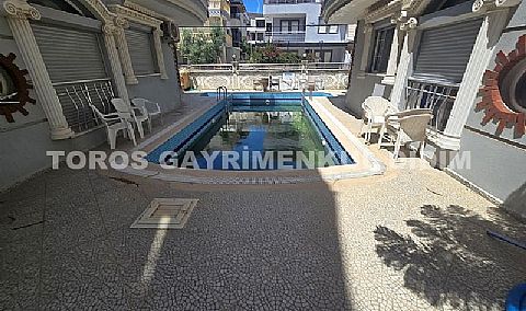 Didim'de Havuzlu Sitede Lüks ve Eşyalı 2+1 Satılık Daire