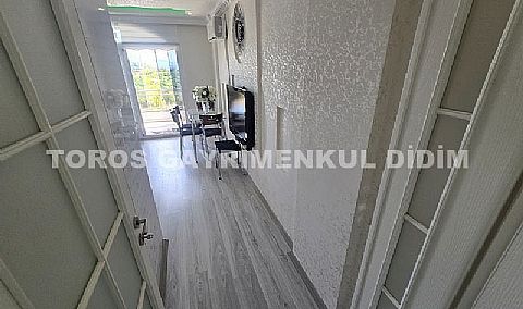 Didim'de Havuzlu Sitede Lüks ve Eşyalı 2+1 Satılık Daire