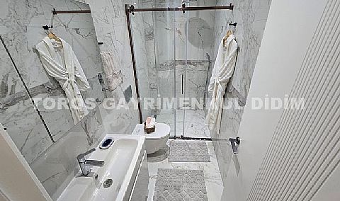 Didim,de Hayalinizdeki Müstakil Yaşam Başlıyor! 4+1 Ayrı Mutfaklı Sıfır Eşyalı Satılık Villa 