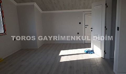 DİDİMDE  PLAJ 400 MT MESAFEDE TAM  MÜSTAKİL  VİLLA