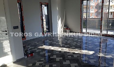 DİDİMDE  PLAJ 400 MT MESAFEDE TAM  MÜSTAKİL  VİLLA