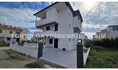 didimde plaja 100 mt mesafede satılık villa