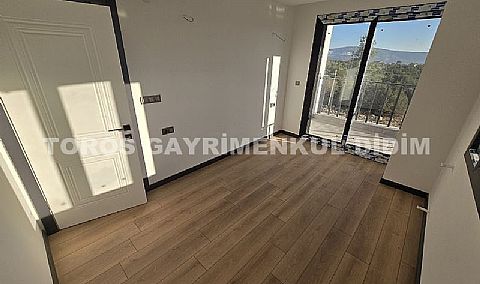 Didimde  plaja  1.km mesafede Satılık  Müstakil Villa 