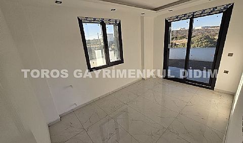 Didimde  plaja  1.km mesafede Satılık  Müstakil Villa 