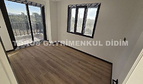 Didimde  plaja  1.km mesafede Satılık  Müstakil Villa 