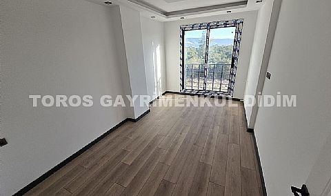 Didimde  plaja  1.km mesafede Satılık  Müstakil Villa 