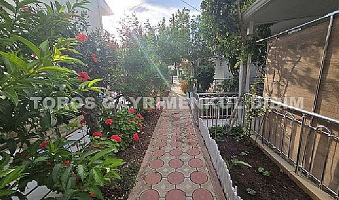 Didim'de Plaja Sadece 500 Metre! Geniş Verandalı, Masrafsız ve Oda Ekleme Avantajlı Satılık Villa