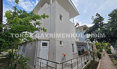 Didim'de Plaja Sadece 500 Metre! Geniş Verandalı, Masrafsız ve Oda Ekleme Avantajlı Satılık Villa