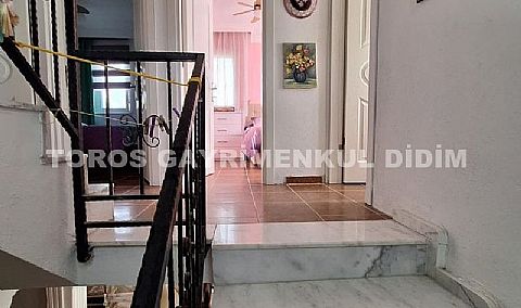 DİDİM'DE YAZ-KIŞ YAŞAMA UYGUN, KLASİK 3+1 VİLLA TİPİ YAZLIK