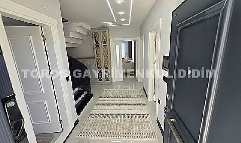 DİDİM’DE LÜKS VE KONFORUN YENİ ADRESİ: SIFIR ÖZEL TASARIM EŞYALI, HAVUZLU MÜSTAKİL SATILIK VİLLA