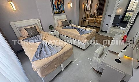 DİDİM’DE LÜKS VE KONFORUN YENİ ADRESİ: SIFIR ÖZEL TASARIM EŞYALI, HAVUZLU MÜSTAKİL SATILIK VİLLA