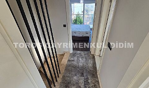 Kuşadası Davutlar Çarşı Merkezde Dubleks Villa